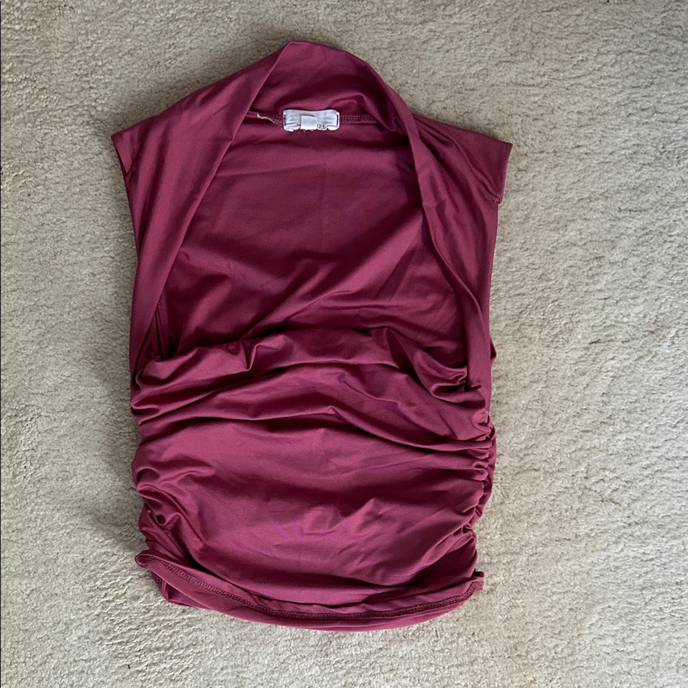 Sleeveless Ruched Top in Burgundy